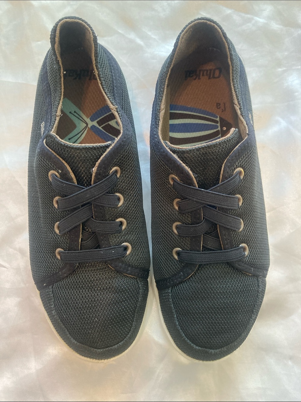 Kids OluKai Sneakers - Black